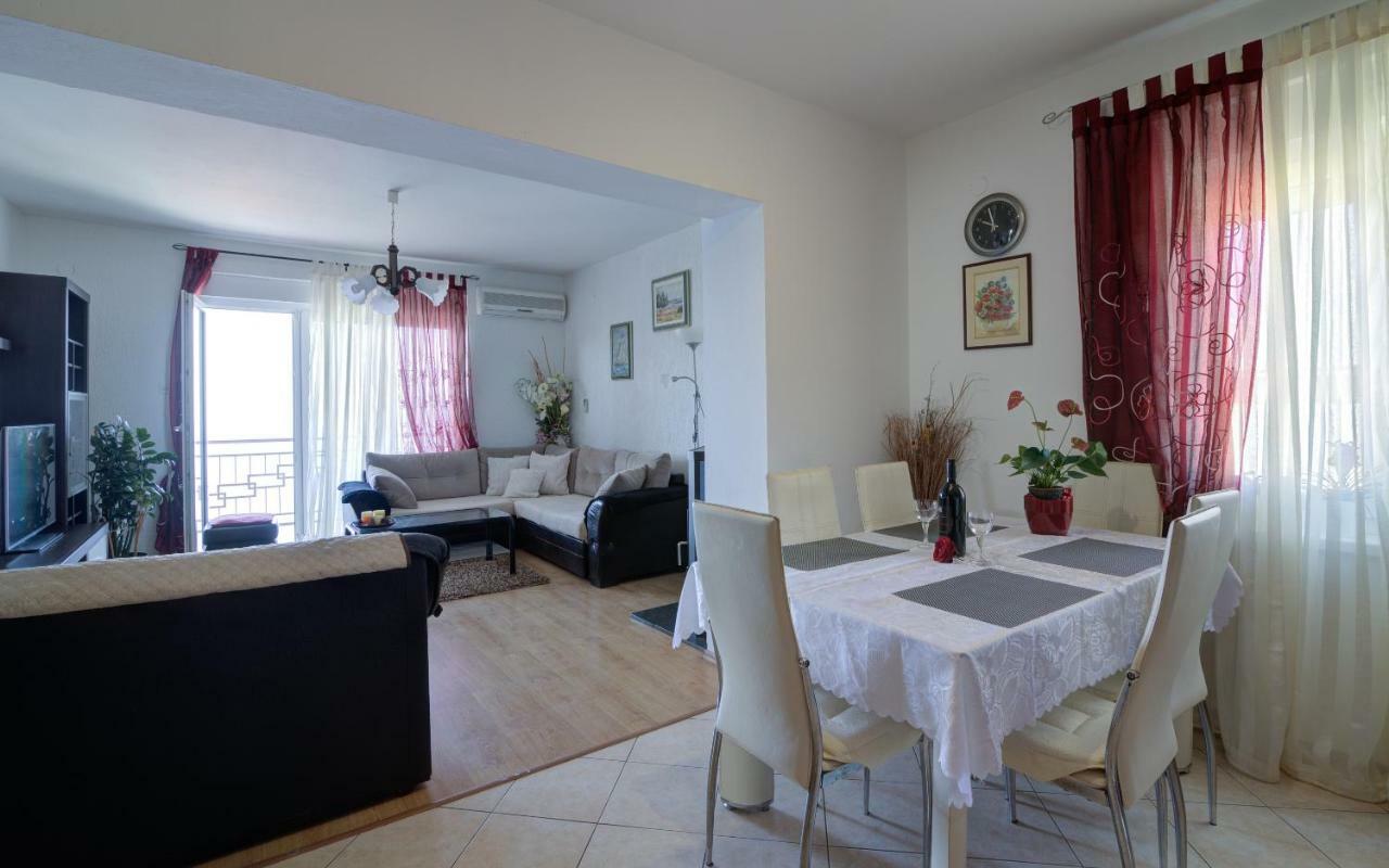Apartment Luca Сень Экстерьер фото